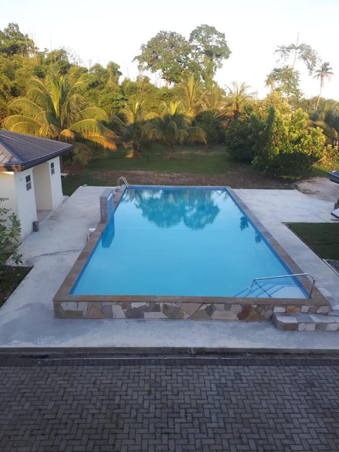 Piarco ピアルコ ビレッジ スイーツ Bed & Breakfast エクステリア 写真