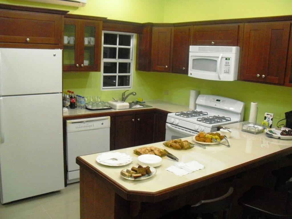 Piarco ピアルコ ビレッジ スイーツ Bed & Breakfast エクステリア 写真