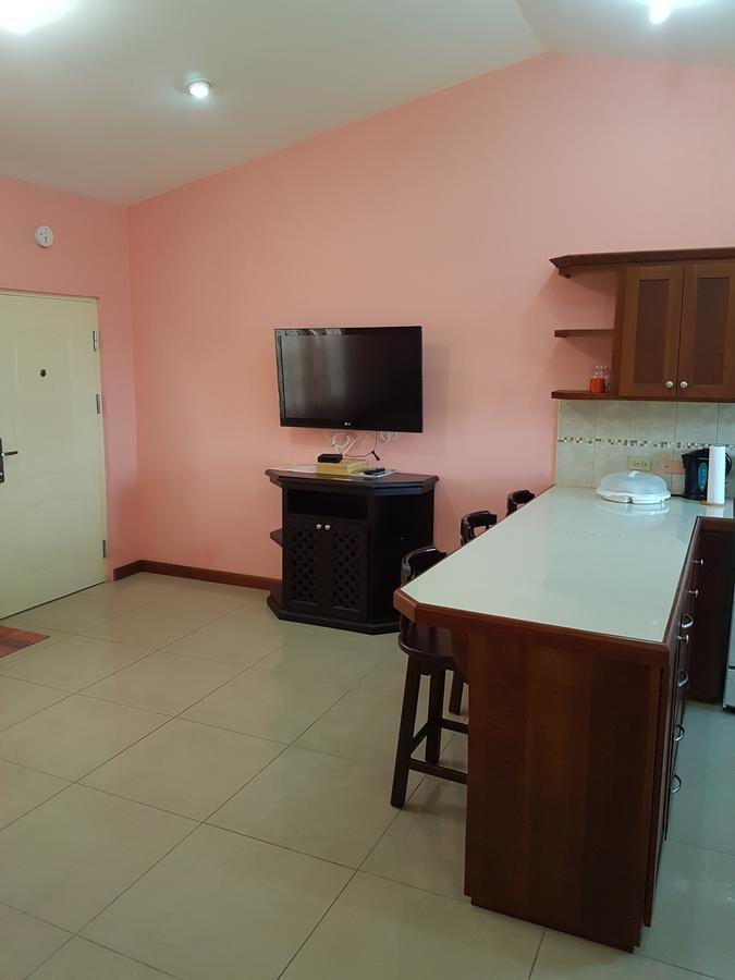 Piarco ピアルコ ビレッジ スイーツ Bed & Breakfast エクステリア 写真