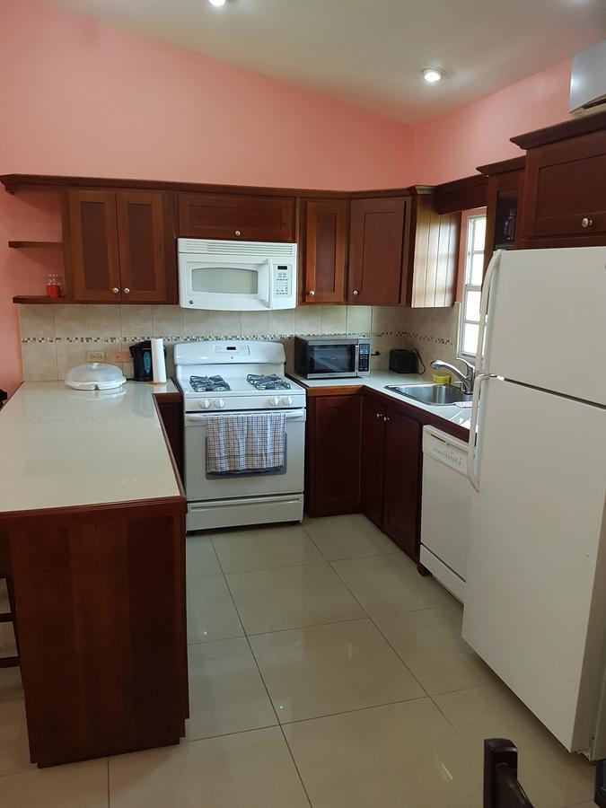 Piarco ピアルコ ビレッジ スイーツ Bed & Breakfast エクステリア 写真