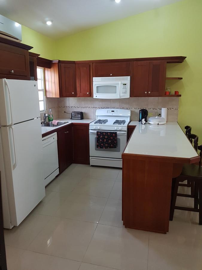 Piarco ピアルコ ビレッジ スイーツ Bed & Breakfast エクステリア 写真